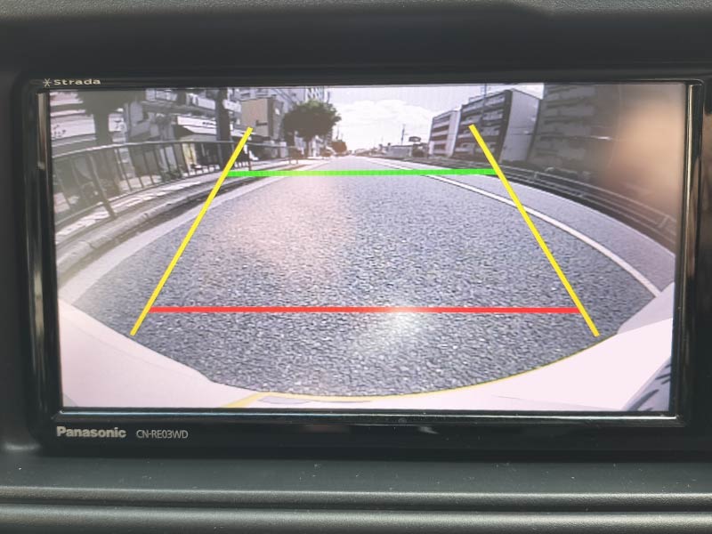 バックカメラ（CY-RC110KD）の画像（道路）